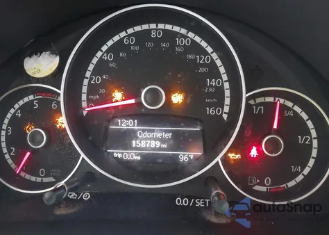 2015 Volkswagen Beetle 2.0L Tdi z USA, uszkodzony, nr VIN 3VW6A7ATXFM823059